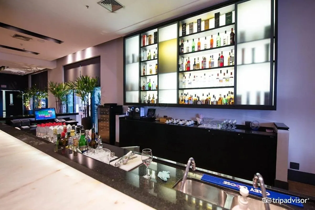 Flat Hotel Av, Ibirapeura 2534 Uh 1102 Sao Paulo